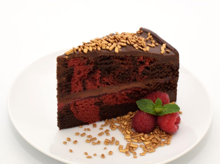 Chocolate & Red Velvet Marble Cake Coolhull Farm